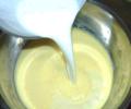 新鮮な牛乳と卵がおいし〜いぷりんのための特選素材